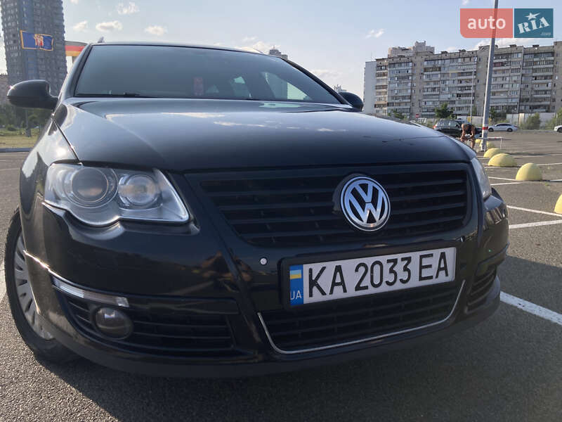 Универсал Volkswagen Passat 2006 в Киеве