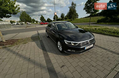 Седан Volkswagen Passat 2017 в Тячеве