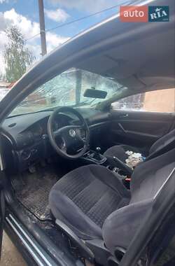Универсал Volkswagen Passat 2003 в 
