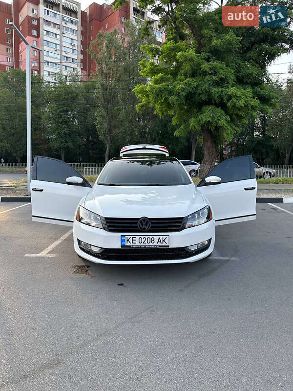 Седан Volkswagen Passat 2013 в 