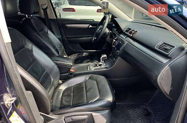 Универсал Volkswagen Passat 2011 в 
