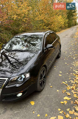 Седан Volkswagen Passat 2006 в Ярмолинцах