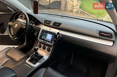 Седан Volkswagen Passat 2006 в Ярмолинцах