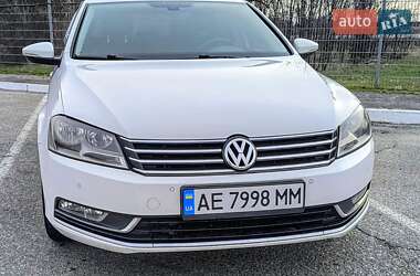Универсал Volkswagen Passat 2012 в Днепре