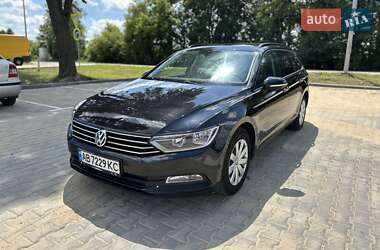 Универсал Volkswagen Passat 2015 в Виннице