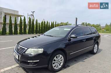 Универсал Volkswagen Passat 2010 в Ивано-Франковске