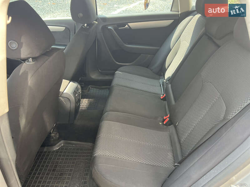 Универсал Volkswagen Passat 2014 в Львове