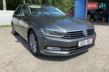 Универсал Volkswagen Passat 2015 в 