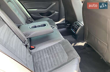 Универсал Volkswagen Passat 2015 в 