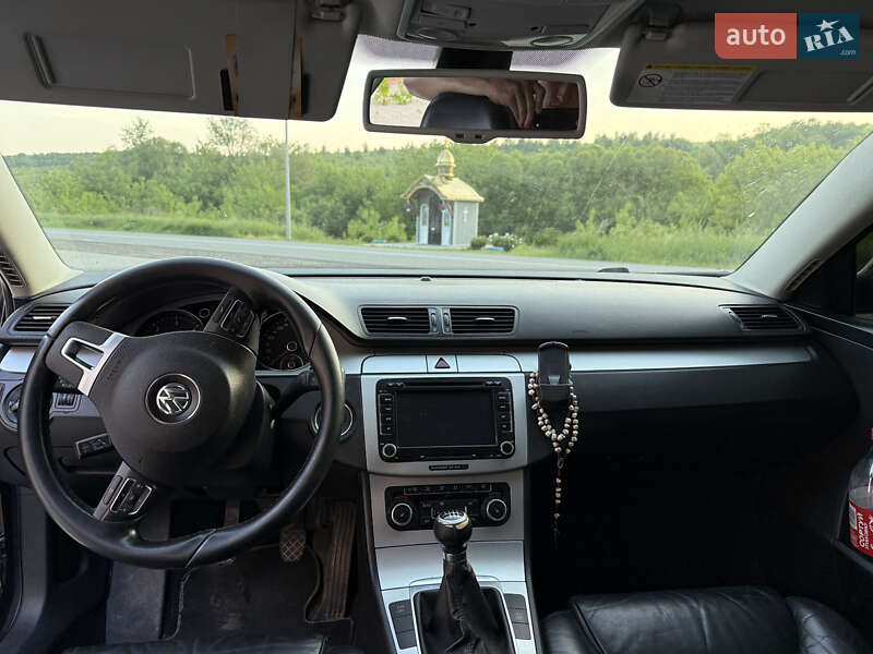 Универсал Volkswagen Passat 2010 в Монастыриске