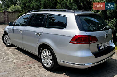 Универсал Volkswagen Passat 2011 в 