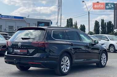 Универсал Volkswagen Passat 2019 в 