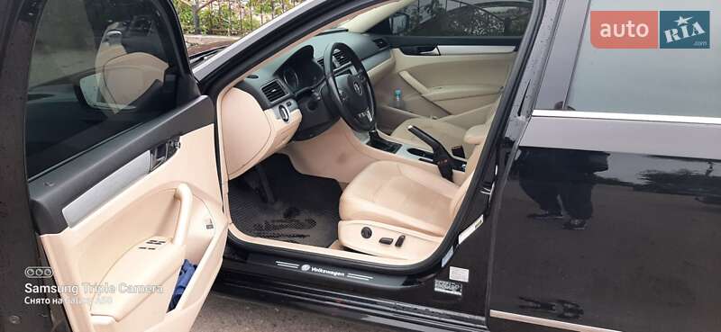 Седан Volkswagen Passat 2013 в Смеле