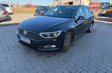 Універсал Volkswagen Passat 2014 в Кам'янці-Бузькій
