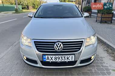 Седан Volkswagen Passat 2010 в Киеве