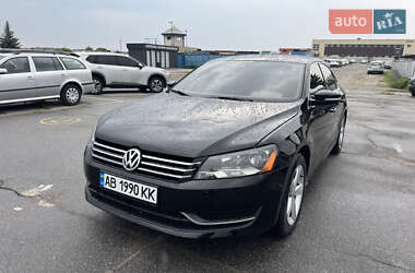 Седан Volkswagen Passat 2012 в Виннице