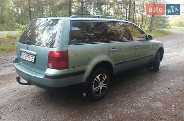Универсал Volkswagen Passat 1999 в Маневичах