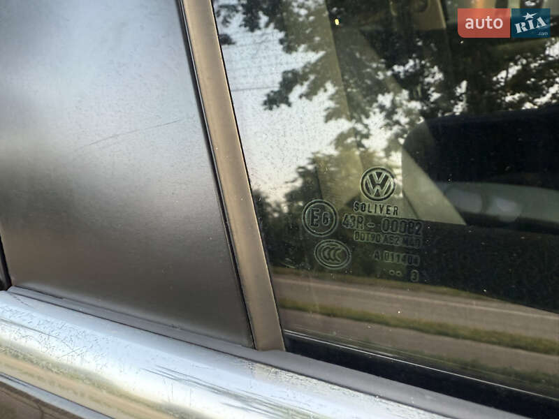 Седан Volkswagen Passat 2013 в Хмельницькому