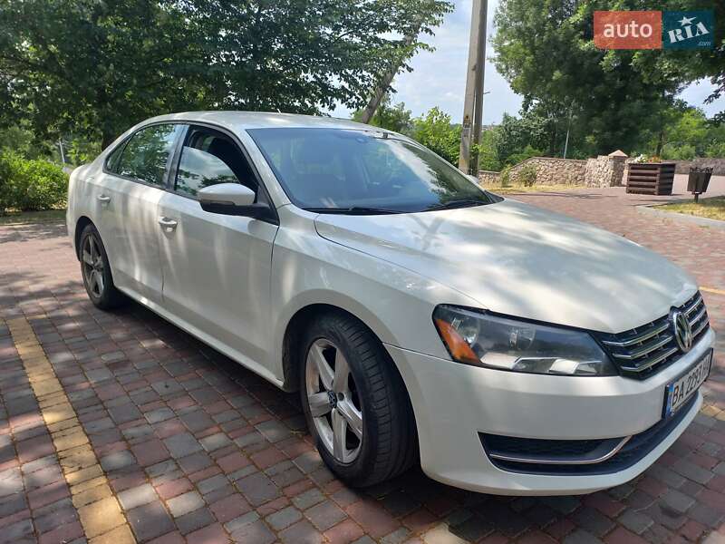Седан Volkswagen Passat 2014 в 