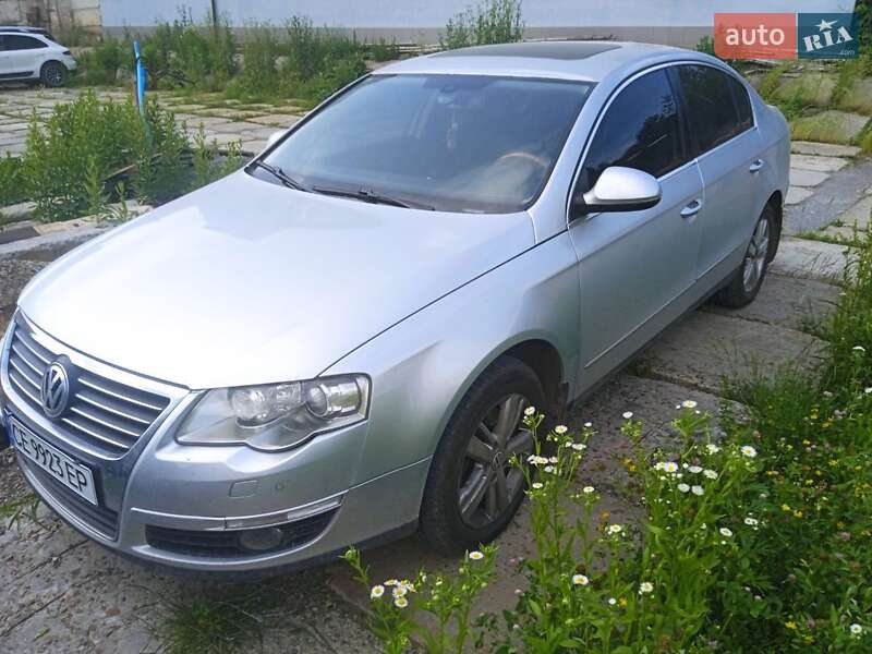 Седан Volkswagen Passat 2008 в 