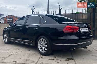 Седан Volkswagen Passat 2012 в 