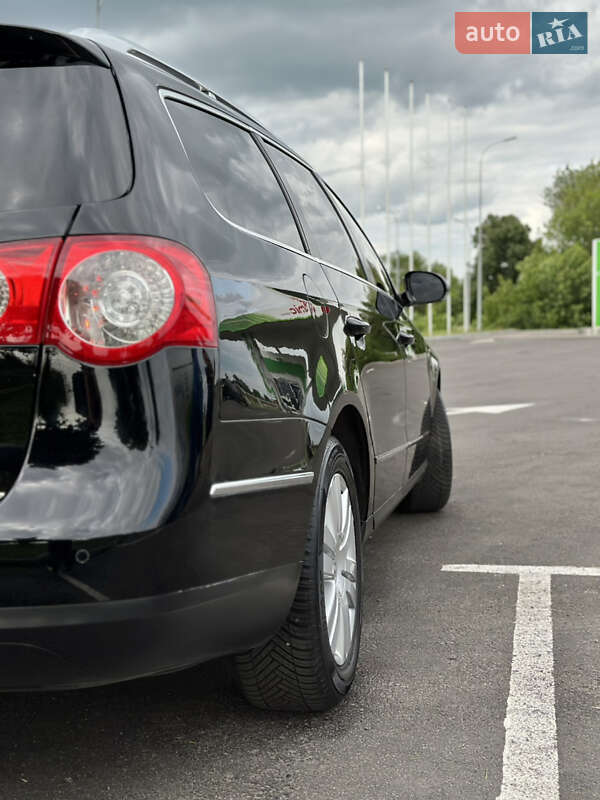 Універсал Volkswagen Passat 2007 в Дубні