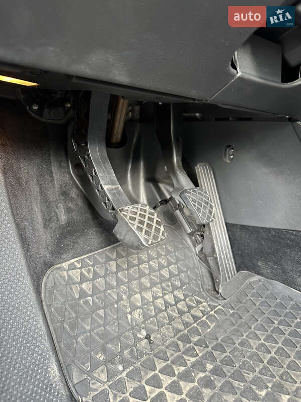 Універсал Volkswagen Passat 2007 в Дубні