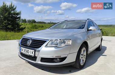 Универсал Volkswagen Passat 2010 в Тернополе