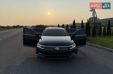 Седан Volkswagen Passat 2017 в 