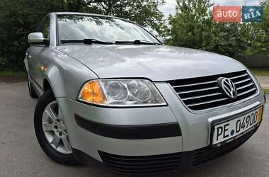 Седан Volkswagen Passat 2001 в Ковелі