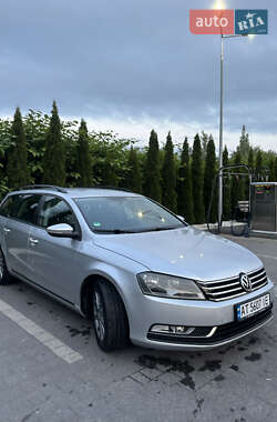 Універсал Volkswagen Passat 2011 в Івано-Франківську