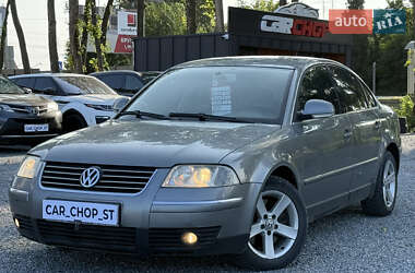Седан Volkswagen Passat 2005 в Стрию