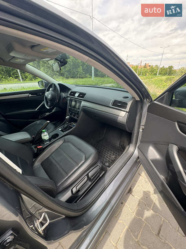 Седан Volkswagen Passat 2015 в Полтаве