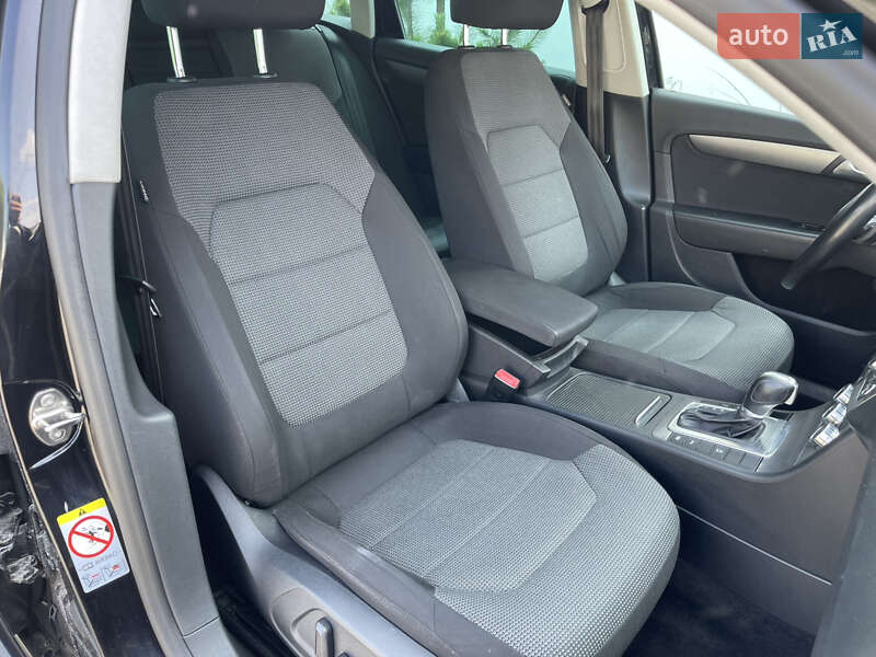 Універсал Volkswagen Passat 2014 в Луцьку