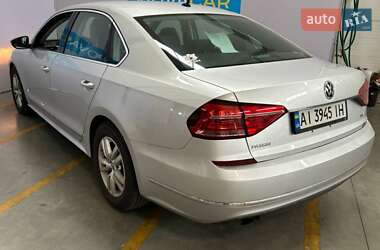 Седан Volkswagen Passat 2015 в 