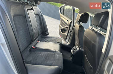 Седан Volkswagen Passat 2019 в 