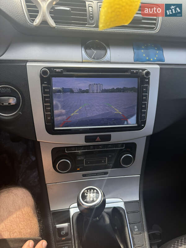 Седан Volkswagen Passat 2011 в Кременчуге