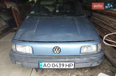 Универсал Volkswagen Passat 1992 в Виноградове