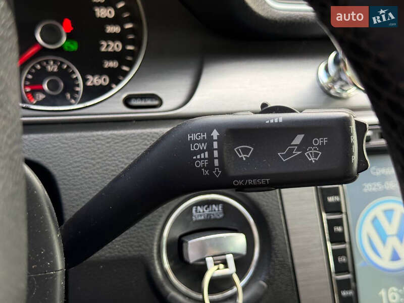 Седан Volkswagen Passat 2011 в Дніпрі