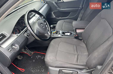 Седан Volkswagen Passat 2013 в 