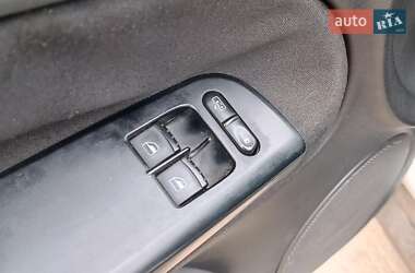 Универсал Volkswagen Passat 2002 в 