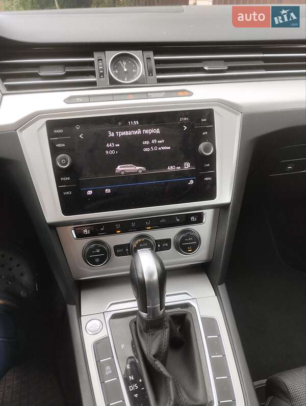 Универсал Volkswagen Passat 2018 в Шепетовке фото 11 Универсал Volkswagen Passat 2018 в Шепетовке