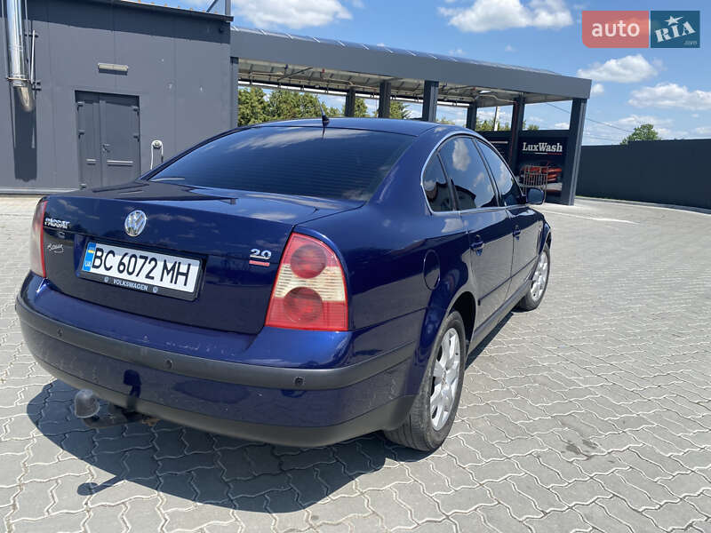 Седан Volkswagen Passat 2000 в Меденичах
