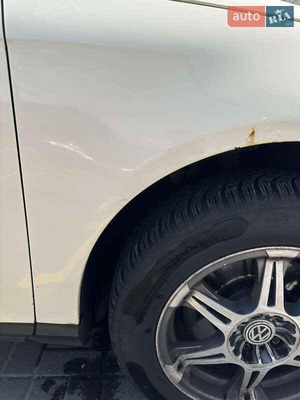 Универсал Volkswagen Passat 2011 в Киеве