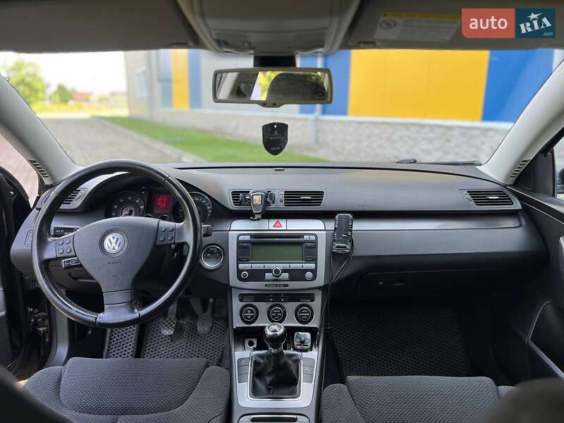 Универсал Volkswagen Passat 2007 в Сарнах