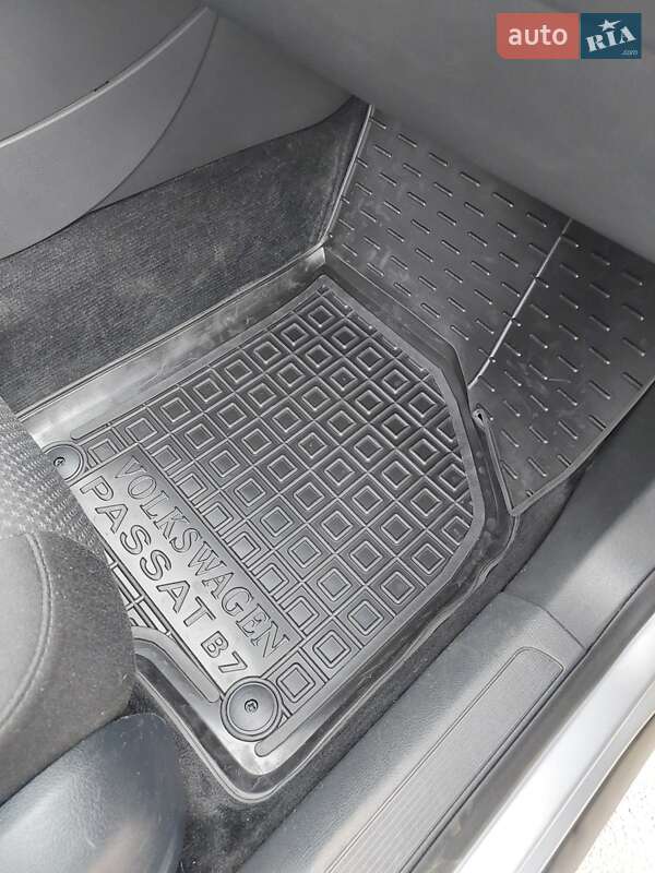 Универсал Volkswagen Passat 2009 в Кременчуге
