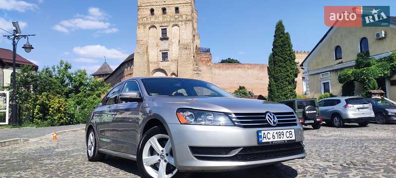 Седан Volkswagen Passat 2012 в 