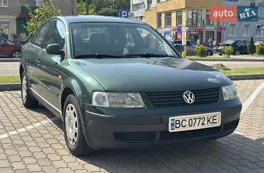 Седан Volkswagen Passat 1998 в Дрогобичі