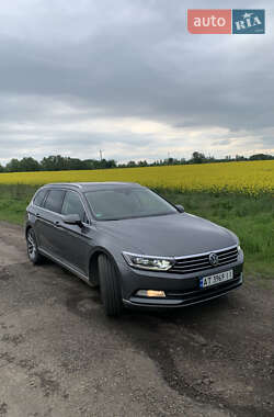 Универсал Volkswagen Passat 2015 в Калуше