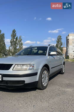 Универсал Volkswagen Passat 2000 в Николаеве